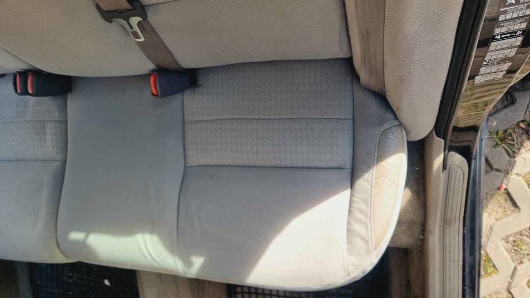 Pranie tapicerki samochodowej