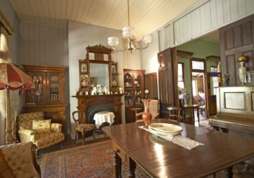 Czyszczenie wnętrz Karcher – skuteczne metody eliminacji kurzu